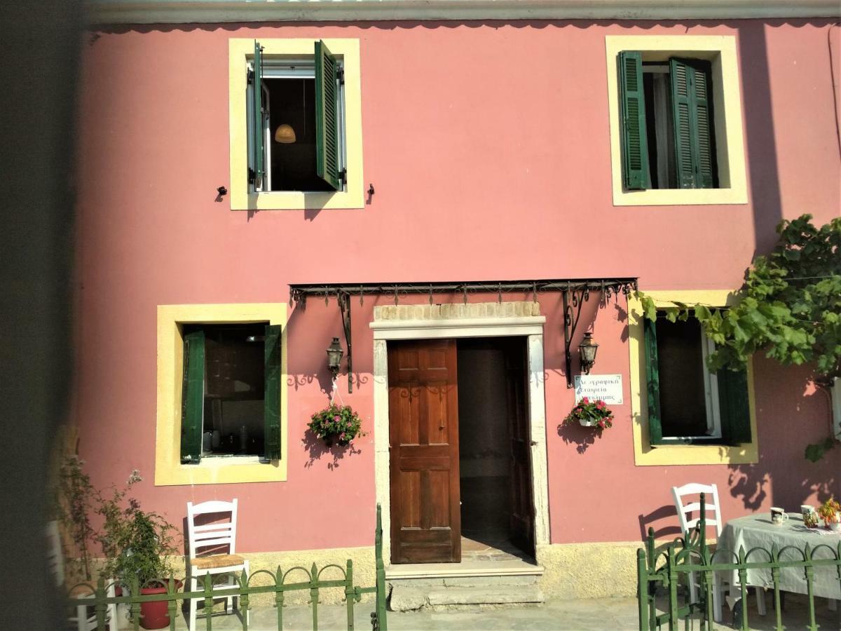 River House Maria Lefkimmi  Exterior foto